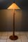Lámpara de pie de madera con pantalla de tela, Viena, años 50, Imagen 2