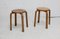 Taburetes de madera atribuidos a Alvar Aalto, años 70. Juego de 2, Imagen 1