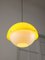 Lámpara colgante era espacial de vidrio acrílico amarillo, años 70, Imagen 3