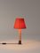 Lámpara de mesa Básica M1 de bronce y rojo de Santiago Roqueta para Santa & Cole, Imagen 2