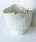 Petit Vase Imperfections en Porcelaine et Or par Dora Stanczel 2