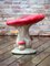 Sgabelli da giardino vintage in cemento rosso a forma di fungo con patina, Immagine 5