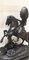 Escultura que representa a un guerrero a caballo, década de 1800, bronce, Imagen 9