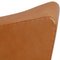 Poltrona Ox in pelle color cognac di Arne Jacobsen, Immagine 6