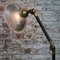 Lámpara de mesa industrial vintage de metal y latón, Imagen 7