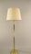Lámpara de pie vintage de latón con brazo giratorio, Alemania, años 70, Imagen 10
