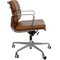 Chaise de Bureau Ea-217 en Cuir Marron par Charles Eames 2