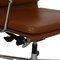 Silla de oficina Ea-217 de cuero marrón de Charles Eames, Imagen 5