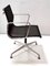 Sedie da scrivania girevoli postmoderne in nylon nero e alluminio di Charles & Ray Eames per Herman Miller, Italia, anni '80, set di 8, Immagine 6