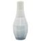 Kleine Vase aus Porzellan mit Farbverlauf von Philipp Aduatz 1