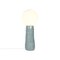 Lámpara de pie Kokeshi de acetato en gris mediano en blanco de Pulpo, Imagen 5
