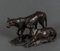 Bronze Skulptur mit zwei Löwinnen aus Wachs von Fratin Representing 1