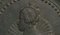 Schwarzes, perlenbesetztes Metalltablett, 19. Jh. mit Darstellung von Marie De Medici 3