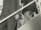 Jackie Kennedy dejando el avión, años 70, Fotografía, Imagen 3