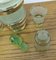 Decantador y vasos de jerez de vidrio verde y dorado, años 50. Juego de 5, Imagen 2