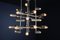 Lámpara de araña Mid-Century de latón con 28 luces, Suiza, años 60, Imagen 3