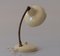 Italienische Vintage Tischlampe aus Cremefarbenem Lackiertem Metall & Messing, 1950er 4
