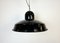 Lámpara colgante industrial de fábrica esmaltada en negro, años 60, Imagen 2