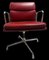 Chaise de Bureau Pivotante Ea208 en Cuir Rouge par Charles & Ray Eames, 1960s 3