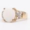 9 Karat Gold Ring mit Cabochon Opal und Diamanten, 1980er 2