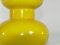 Lámpara de mesa Mid-Century moderna de vidrio en amarillo brillante de Orrefors, años 60, Imagen 18