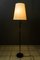 Lámpara de pie con pantalla de tela de JT Kalmar, Viena, Austria, años 50, Imagen 11