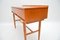 Mesa auxiliar vintage de madera satinada atribuida a Beresford & Hicks, años 60, Imagen 8