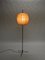 Beigefarbene Mid-Century Cocoon Stehlampe aus Messing & Metall von Hille, 1960er 18