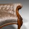 Englisches Geschnitztes Sofa aus Nussholz mit Löffelrücken 12