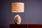 Lámpara de mesa con base de cerámica hecha a mano y pintada a mano de Kat & Roger, Imagen 5