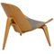 Shell Chair aus Eiche und grauem Stoff von Hans Wegner 13