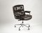 Sedia ES104 Time Life Lobby in pelle marrone scuro di Eames per Vitra, USA, inizio XXI secolo, Immagine 4