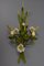 Applique a due luci con bouquet di fiori bianco papavero e verde grano, Italia, anni '60, Immagine 2