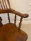 Fauteuil Windsor Victorien Antique en Bois d'If, 1850s 6