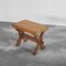 Tavolino scultoreo con gambe incrociate in legno, anni '40, Immagine 6