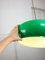Lámpara de mesa de billar italiana vintage verde de latón y plástico, Imagen 13