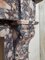 Camino Modillion in marmo viola breche, Immagine 4