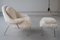 Womb Chair & Ottomane aus flauschigem weißem Stoff von Eero Saarinen, 1948, 2er Set 2