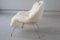 Chaise et Ottomane Womb en Tissu Blanc Fluffy par Eero Saarinen, 1948, Set de 2 7