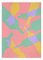 Botellas que caen verdes y amarillas sobre fondo rosa, patrones y siluetas, Imagen 1