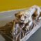 Französische Art Deco Alabaster Skulptur eines kriechenden Tigers, 1920er 3