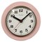 Reloj de pared de Alemania Oriental vintage de baquelita rosa de Weimar, años 80, Imagen 1