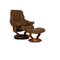 Brauner Reno Ledersessel mit Hocker von Stressless 1