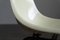 Silla auxiliar de fibra de vidrio blanca de Charles & Ray Eames para Herman Miller, años 60, Imagen 7