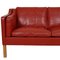 Sofá de tres plazas modelo 2213 de cuero rojo de Børge Mogensen, años 90, Imagen 3
