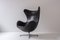 Poltrona Early Egg girevole di Arne Jacobsen per Fritz Hansen, Danimarca, 1958, Immagine 1