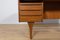 Freistehender Mid-Century Schreibtisch aus Teak von Valdemar Mortensen, 1960er 13