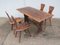 Mesa y sillas escandinavas estilo montaña rústicas esculpidas, años 60. Juego de 5, Imagen 1