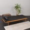 Sofá cama danés Mid-Century de roble de cuero negro, años 60, Imagen 2