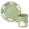 Taza y platillo camafeo neoclásico Jasperware verde de Wedgwood. Juego de 2, Imagen 1